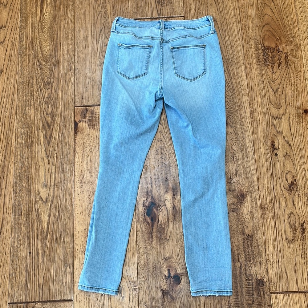 Universal Thread Ripped Skinny Jeans - Picture 7 of 8